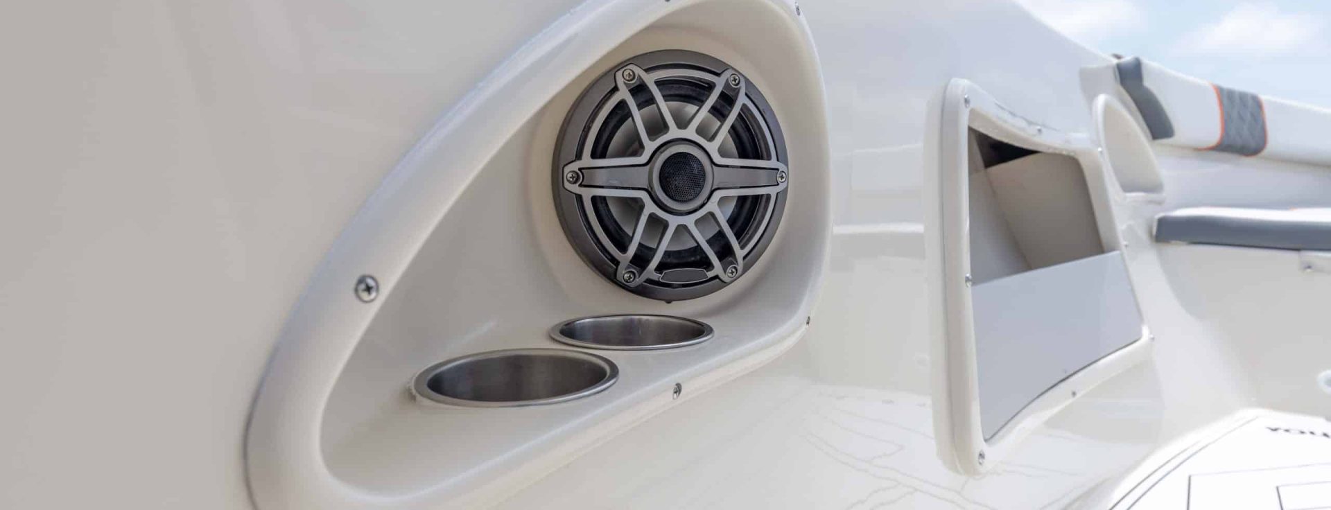 Turn up the music, boat speaker